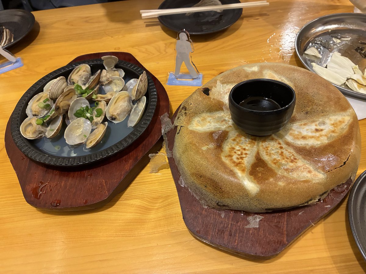 yoshiki_mu's tweet photo. ライブ後は、ゆーりら組メンバー17人で「博多酒場すみ吉屋」で後宴会を行いました♪まだまだ続く「渋谷WWW」の余韻に浸りながら、みんなで飲んで語る時間も最高でした!本当に今日は最高の1日になりました♪
#初音
#poptone
#ゆーりら https://t.co/WP1JQcmIHz