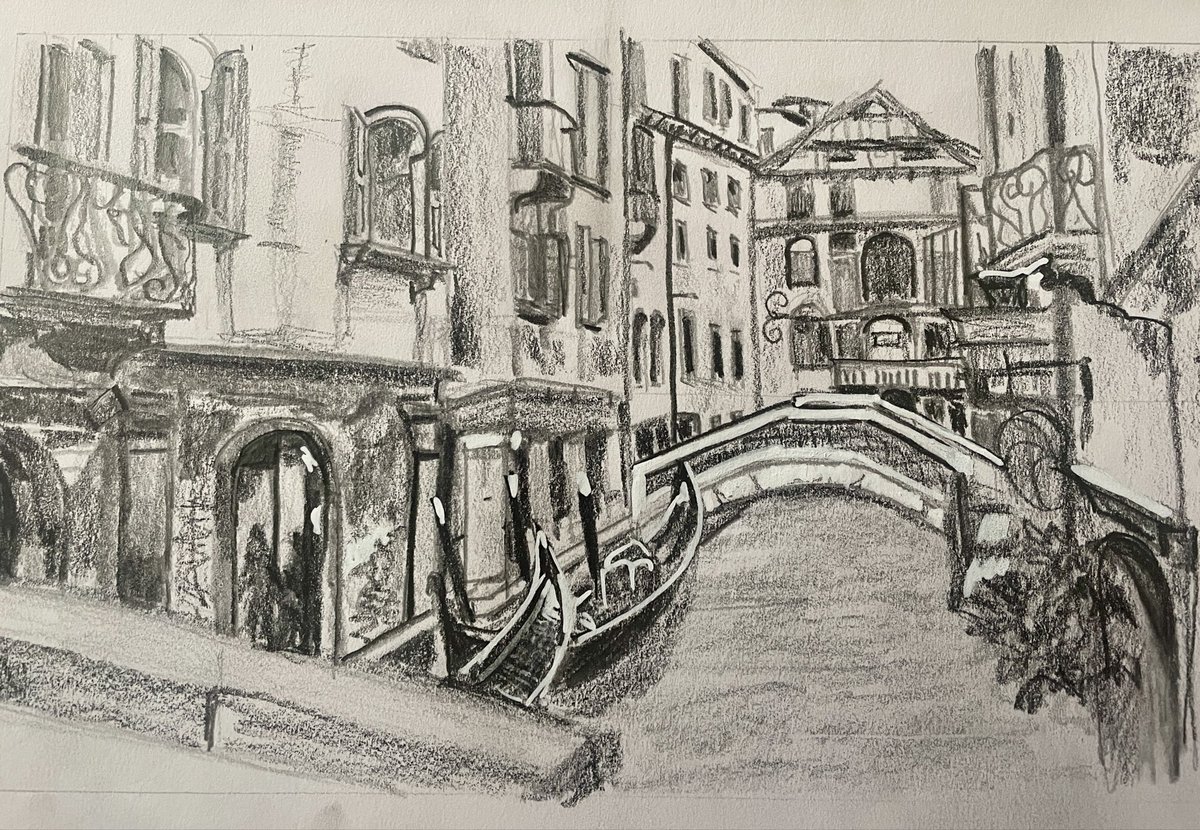 Sketching practice from yesterday 
#venice #sketchbook