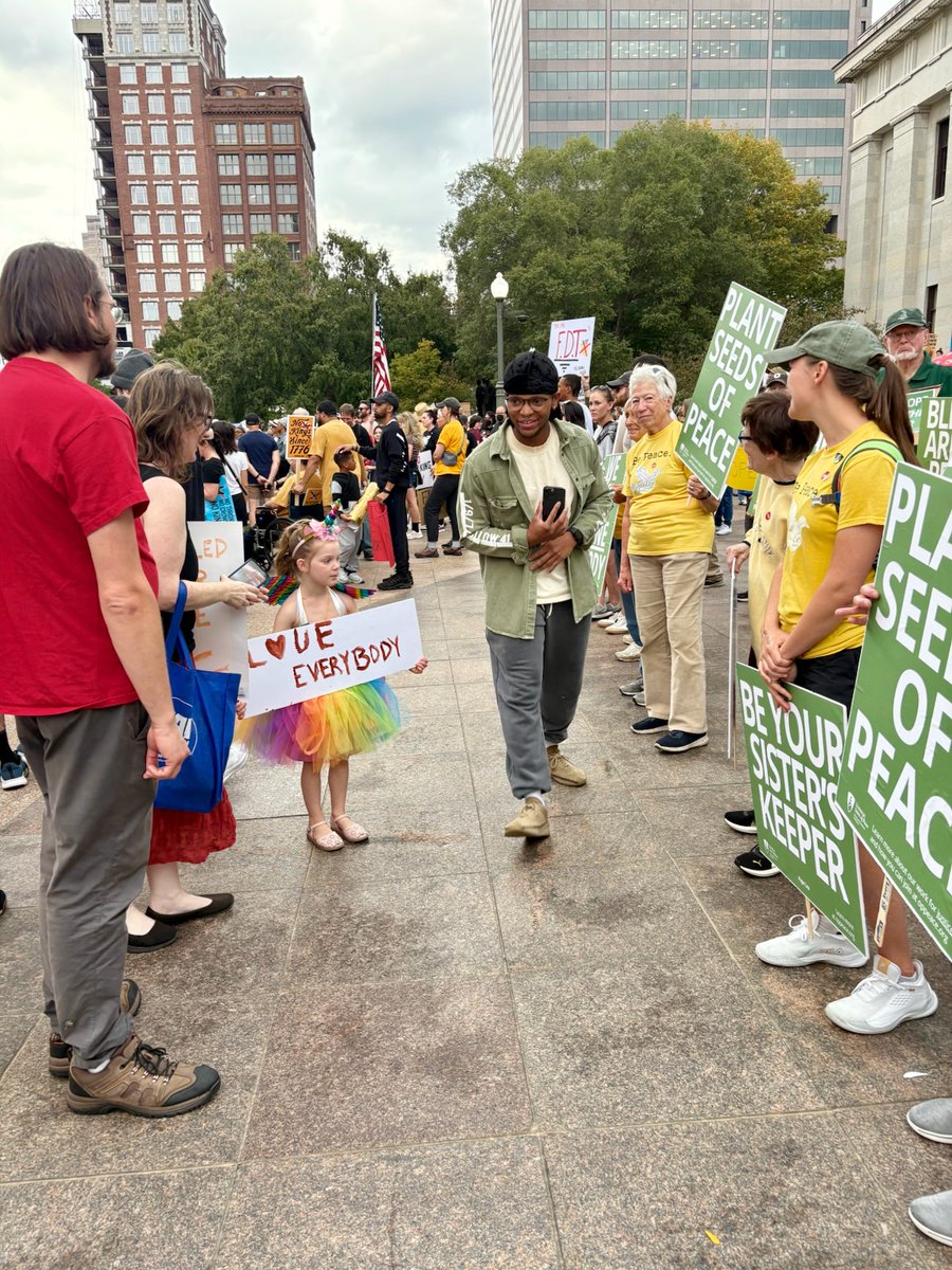 Peace Dominicans tweet media