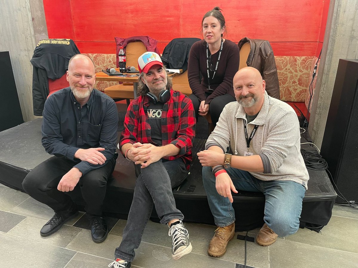 Rebecca Janicker tweet media