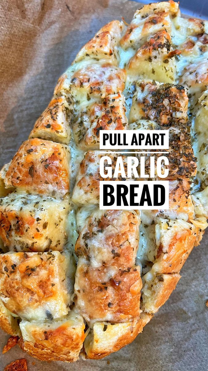 fooooodscom's tweet image. Pull Apart Garlic Bread

Garlic breath is a small price to pay for this level of pull-apart perfection. 🧄🤤 #GarlicBread #PullApartBread #CarbLoading #FoodPorn

Credit : whenmeateatsveg resepmamiku.com/en/pull-apart-…