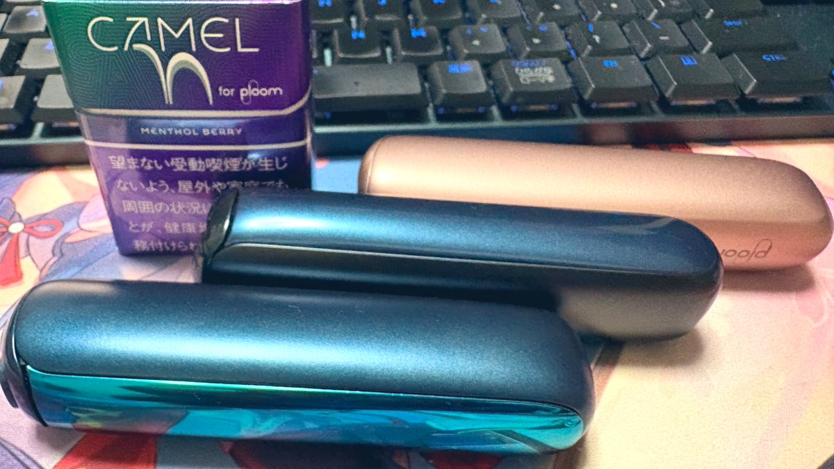 Yu_zingi's tweet image. Ploom AURA、加熱なのに匂い臭くない。
プルーム仲間は増やしたいYu_であるｗヽ(・∀・)ｙｙ

フリートライアル、まだ青と黒がある。

ま、簡単に言うとイランければ０円
ほしければ本体代金の半額1400円で、6000円分のお試しが出来るてこっちゃ。

↓からとべるで。QRもはっとくか。…