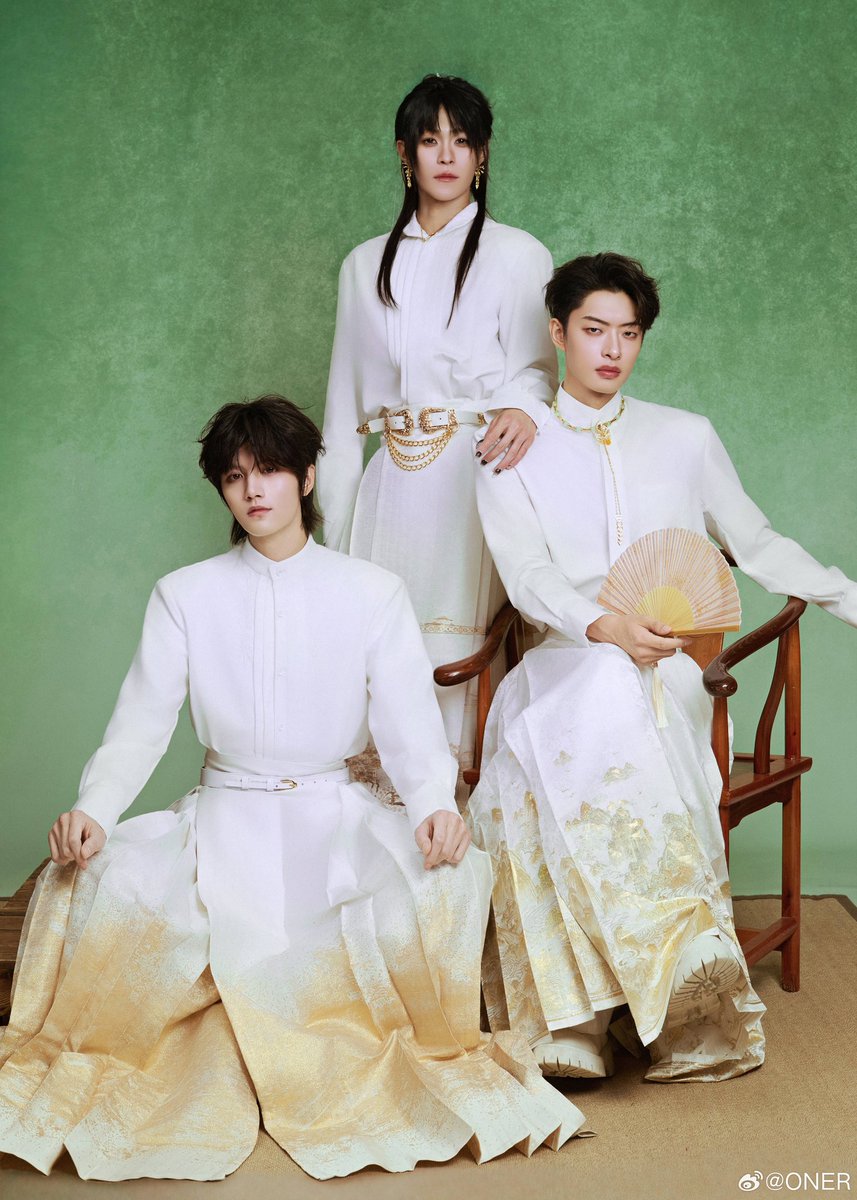 내 중남들
#oner #岳岳 #木子洋 #灵超