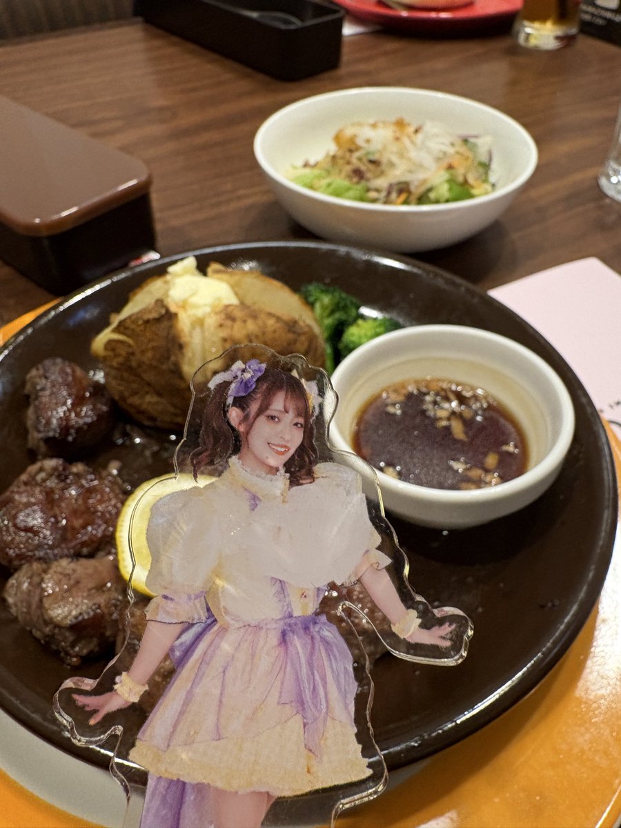 打ち上げ #いもこご飯だよ
→宿着