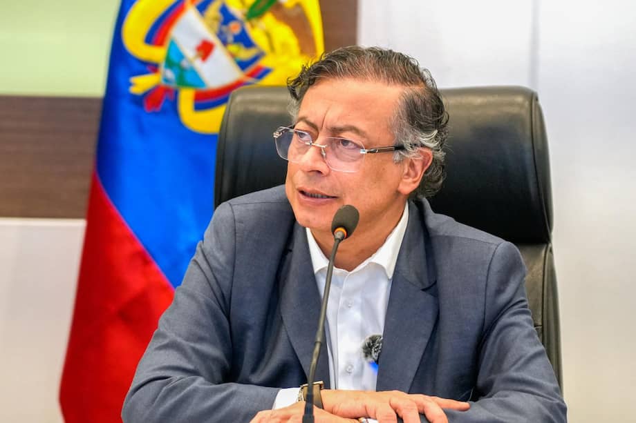 DatoWorld (@datosame24) on Twitter photo 🇺🇲🇨🇴#AHORA - Trump: El presidente de Colombia, Gustavo Petro, es un líder del narcotráfico. 🇺🇲🇨🇴#AHORA - Trump: El presidente de Colombia, Gustavo Petro, es un líder del narcotráfico.