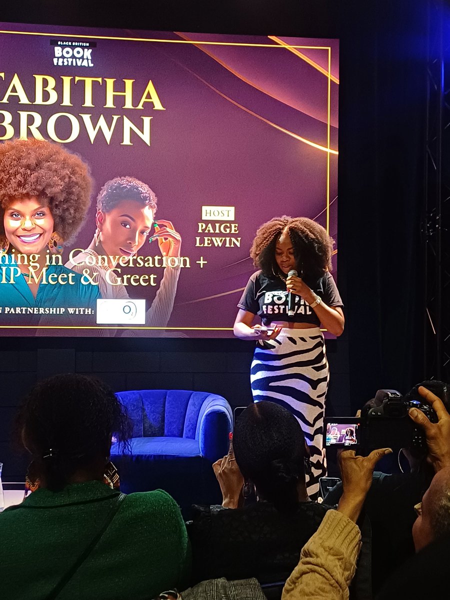 fabianmthomas's tweet image. Allow me to introduce, big up, bless an put respeck pon har name, founder and CEO of @bbbookfestival , @TheSelinaBrown My sister, you have done a great thing. Thank you for the vision,  your commitment and for welcoming me into the community. #bbbf2025 #fabianmthomasiwrite