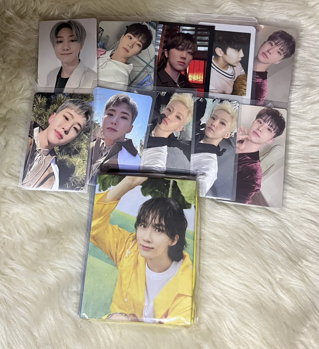 wts lfb ph seventeen pc set

₱1150 all in

onhand
payo or 1 week dop
x sensi/impatient
feta

reply/dm to mine

scoups jeonghan joshua jun hoshi wonwoo woozi the8 mingyu dk seungkwan vernon dino an ode caratland fml aladin weverse pob l&amp;l repackage pola fts path sector 17 heaven