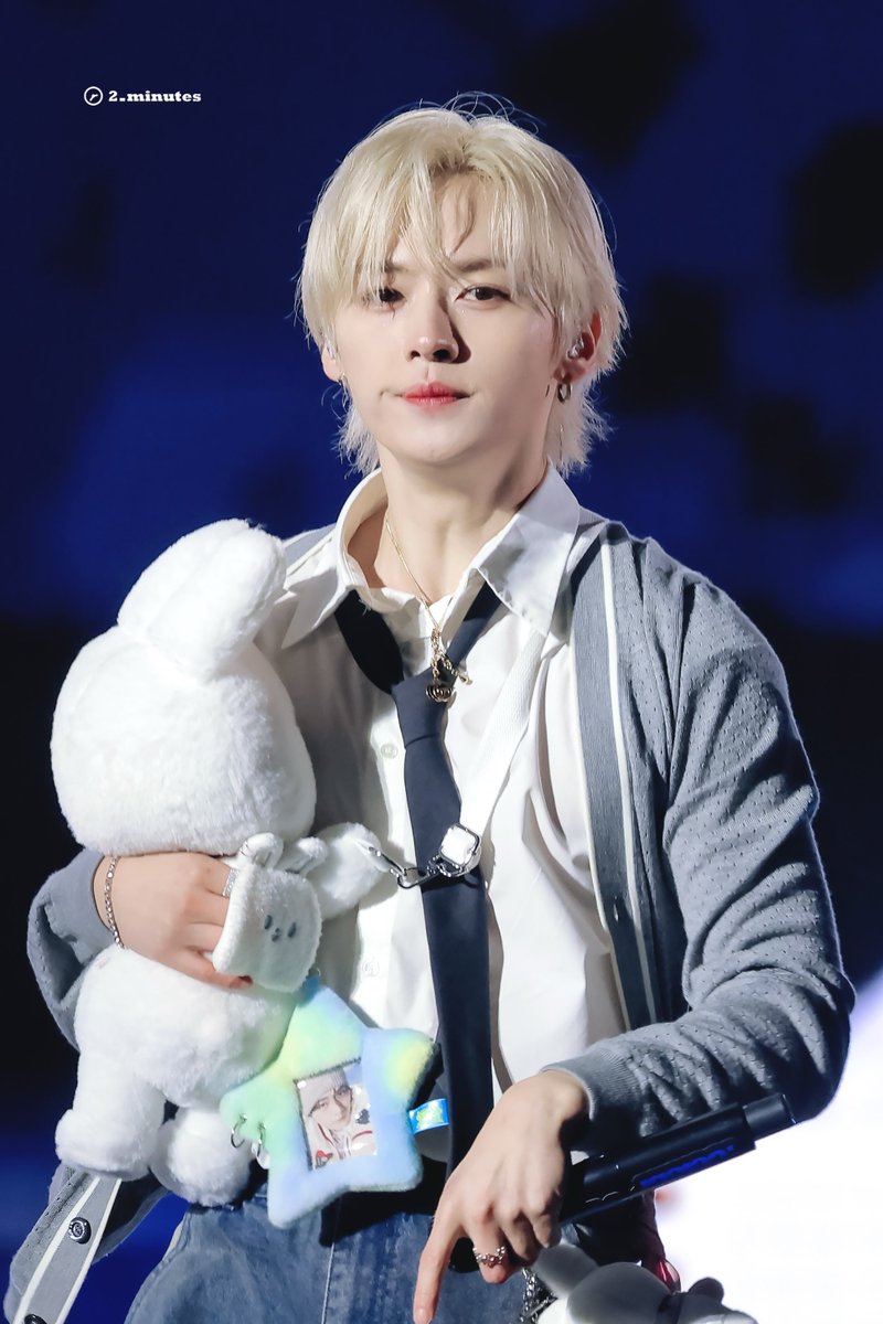 2minutes_rule's tweet image. 251019 dominATE : celebrATE

#리노 #Leeknow
#스트레이키즈 #StrayKids