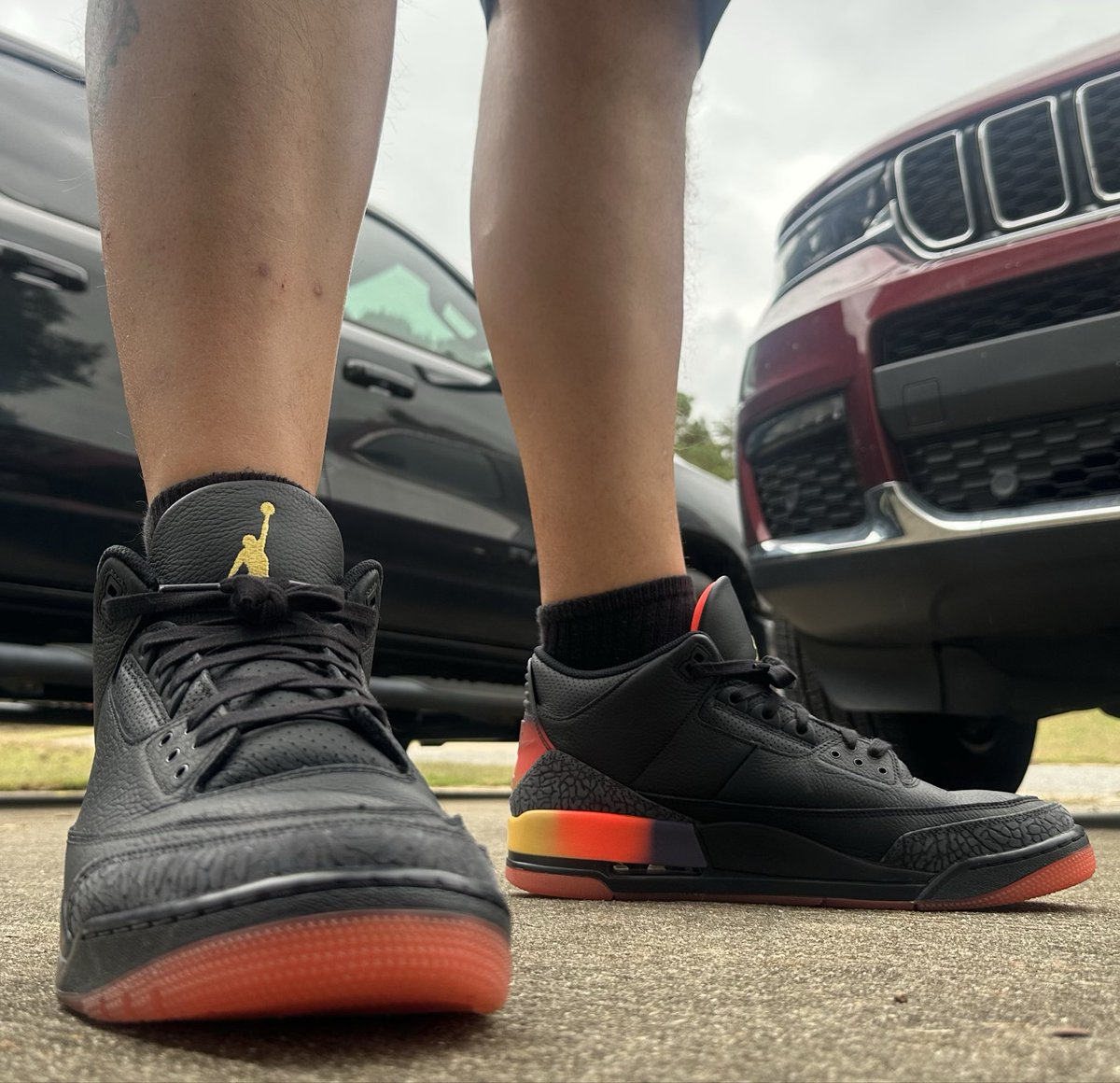 #kotd I got the Jordan 3 Balvins on today. This is one of my favorite pairs. I hope everyone has a good day.