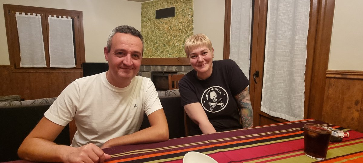 AsierVaderPresley tweet media