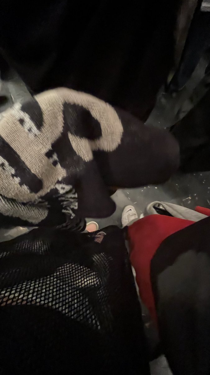 mnks_07sw's tweet photo. しょっぱなから泣きそうで
死ぬほど楽しかった
最高のライブをありがとう‼️
ツアー頑張ってRADWIMPS🌹
#RADWIMPS20th_TOUR
#RADWIMPS20th https://t.co/iKKuAY3xyC