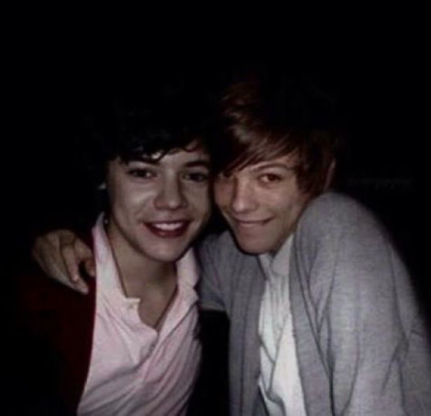 thelarrycrave's tweet photo. https://t.co/kmJ8t0maV4