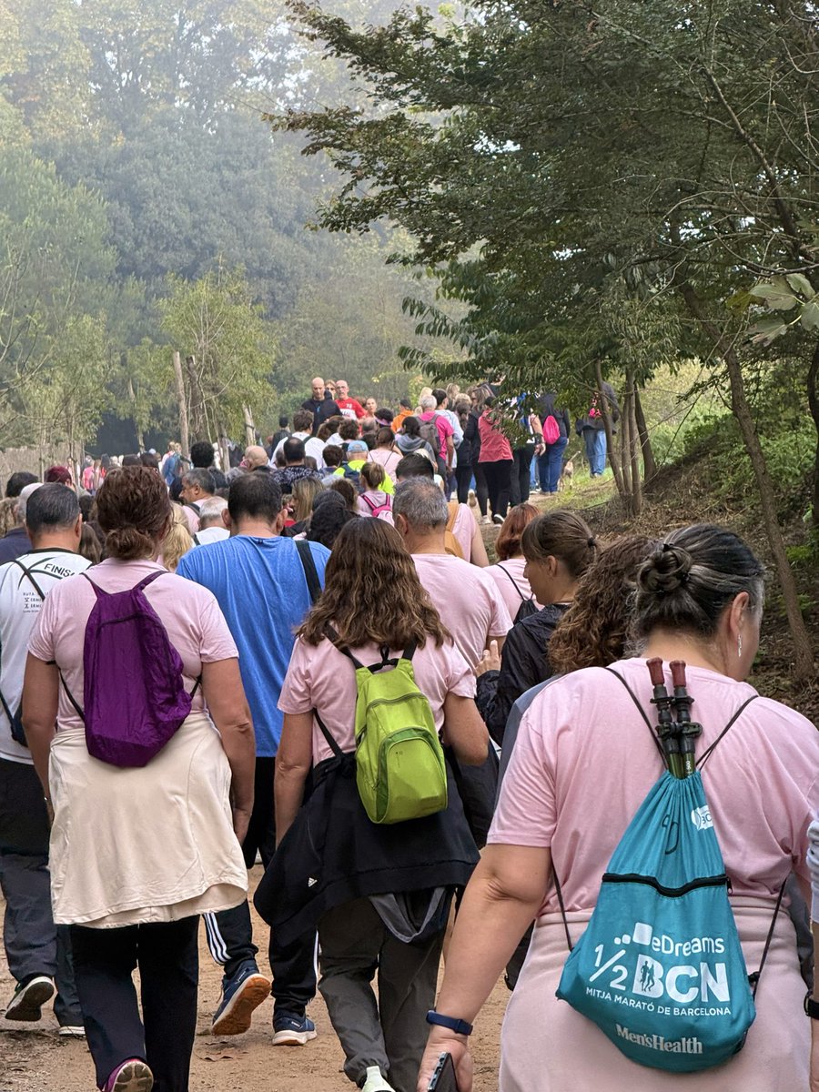 🩷 Aquest matí hem participat en la caminada solidària contra el càncer de mama que organitza cada any <a href="/MolletCCancer/">MolletContraElCàncer</a>. 

Una jornada per reivindicar més recursos en prevenció, detecció i investigació de la malaltia. 

Gairebé 1.000 participants! Moltes gràcies per l’organització!