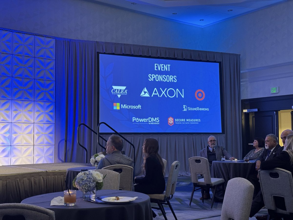 secure_measures's tweet image. Honored to attend &amp;amp; sponsor the @PolicingInst 2025 Annual Awards Reception celebrating excellence in law enforcement. 👏
Congrats to Chiefs Tom Manger &amp;amp; Terrence Cunningham on receiving top honors — well deserved for their leadership &amp;amp; service.
#NationalPolicingInstitute