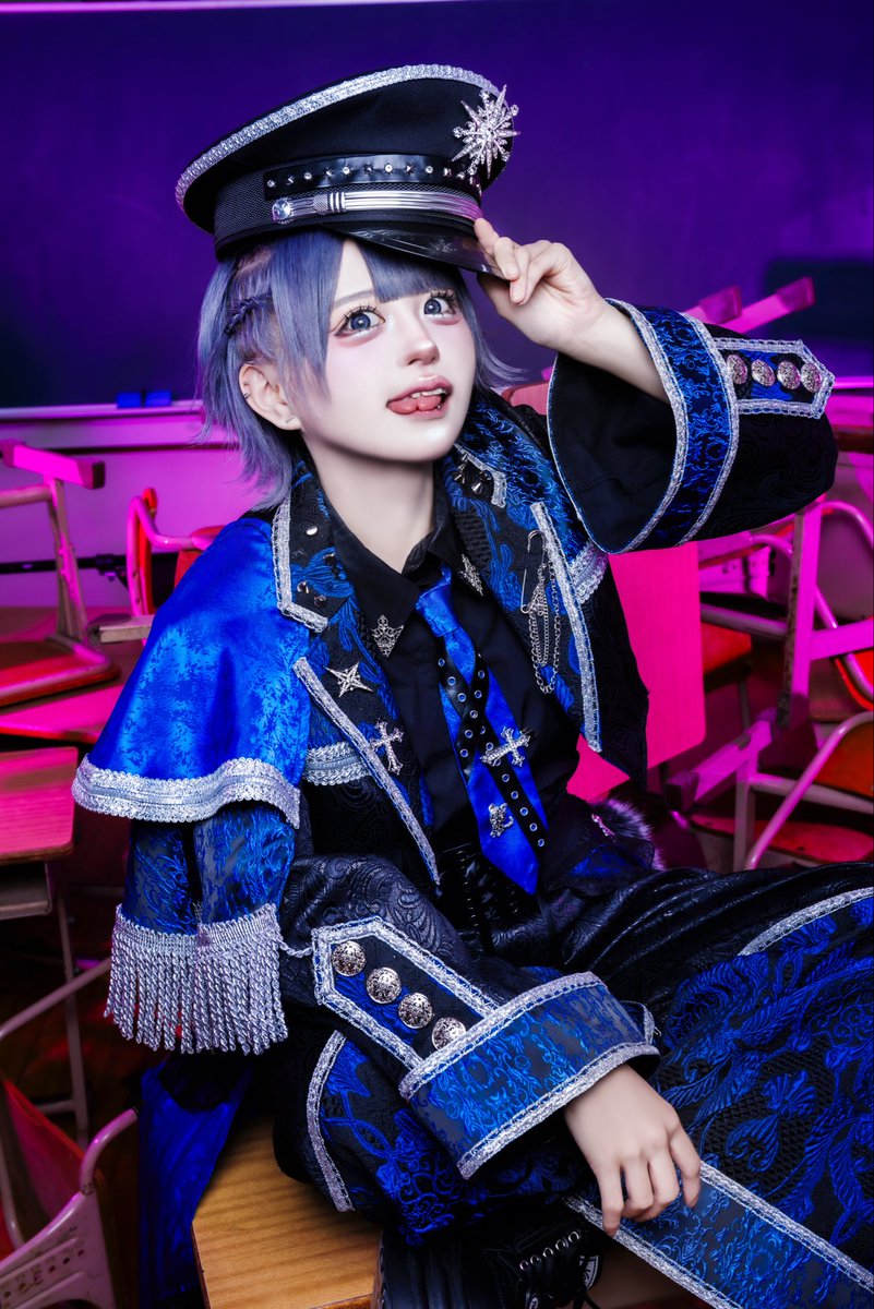 飛鳥井ぼたん tweet media