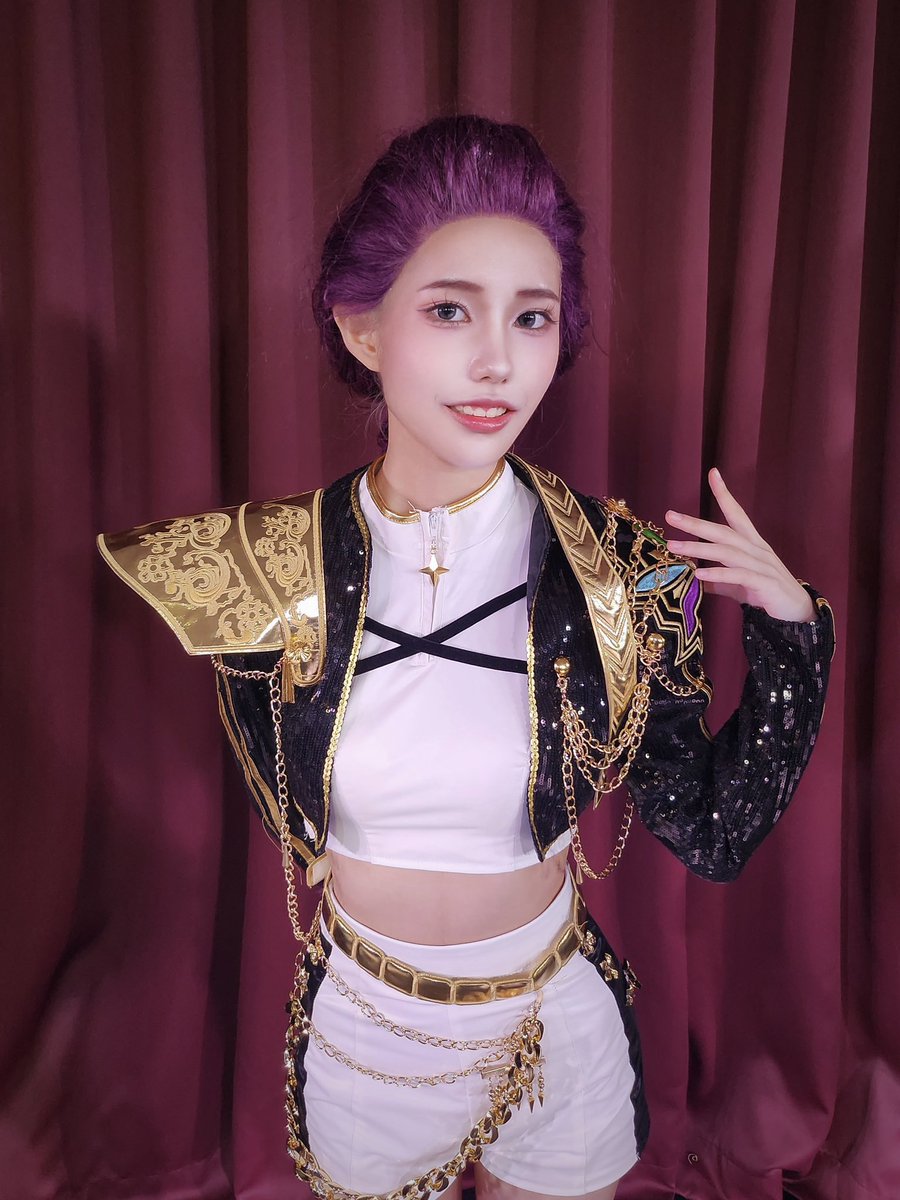 #코스아레나_후기
#코스아레나_행사후기
10월 코레나 [1군 아이돌의 밀회] 팀으로 다녀왔습니다!

첫 코레나라 많이많이 떨렸는데요... 게다가 무대 전에 코로나에 걸려버리고 그 후유증까지 더해서 음정박자안무가사 다 실수해먹는 혼문 열어 루미가 되어버린 사건입니다..🥲
그래도 좋게 봐주신