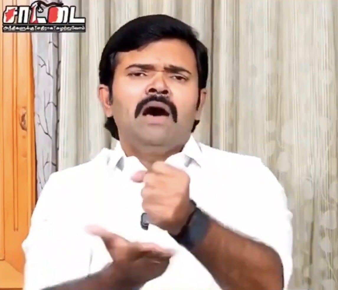 javaaaa_dev's tweet image. கேரள, தமிழ்நாடுல காங்கிரசு , tvk சேர்ந்து 🤣🤣🤣