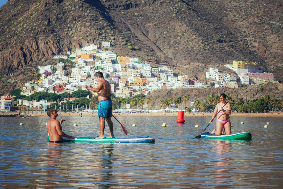 DXTenerife's tweet image. La playa de Las Teresitas ha sido hoy el escenario de la última jornada de #paddlesurf y #kayak en los VIII Juegos Máster

👏👏👏 Gracias por compartir este domingo activo disfrutando de las actividades acuáticas

#JuegosMásterTF #ActivaTuVida #PersonasActivas
