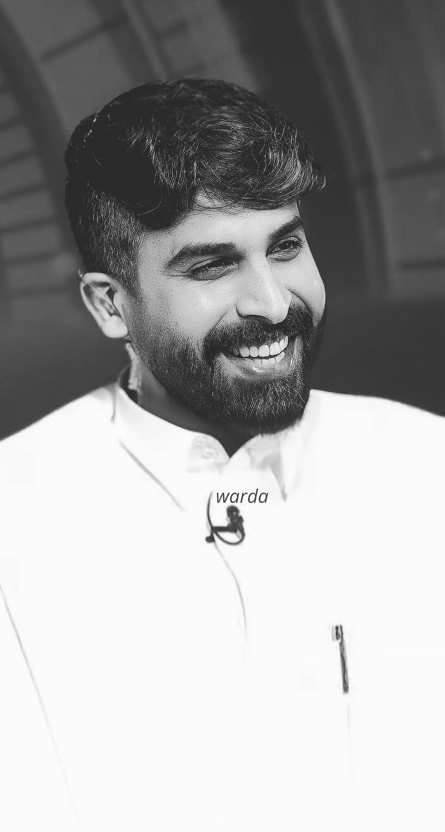 تفاصيلك مع ضيف جديد ☕️
 #كاريزما80