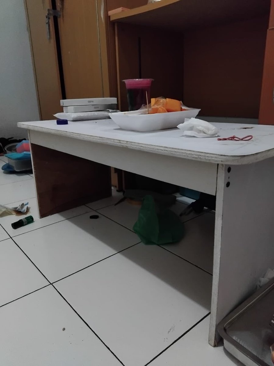 geracek17's tweet photo. @undipmfs2 Kak nih aku ada tapi pendek gitu 50k aja https://t.co/hah0OiRsdS
