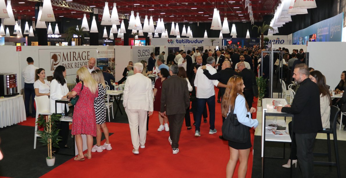 ATF25’E SON 3 GÜN: TURİZM DÜNYASI ANTALYA’DA BULUŞUYOR

gmtourism.com/atf25-e-son-3-…