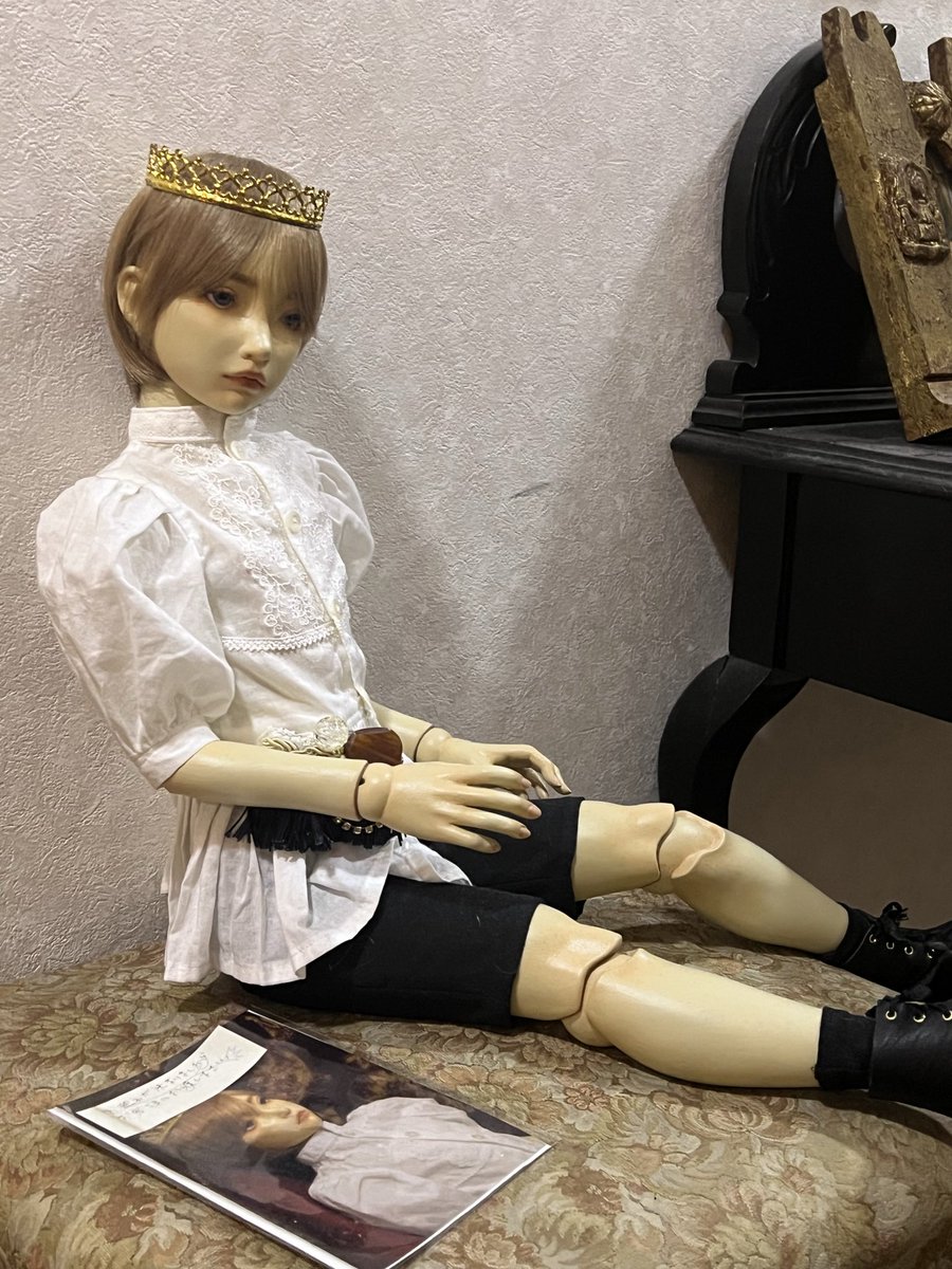 まだ術後の痛みが続いており、今日も何もできておらず申し訳ございません。

少しお日にちいただいてしまいますが、画像の作品は全て通販可能です。

DM等でご連絡下さいませ。

#創作人形
#コルメキッサ
#painting
linktr.ee/kolmekissaa