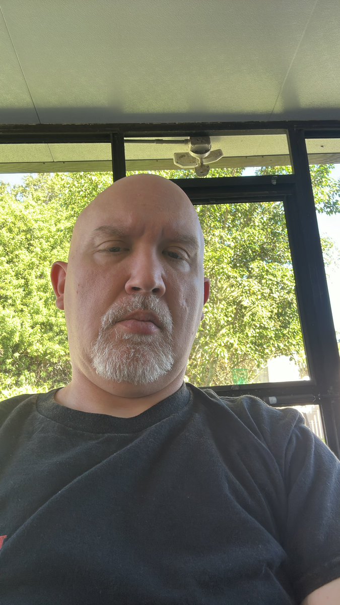 Steve tweet media