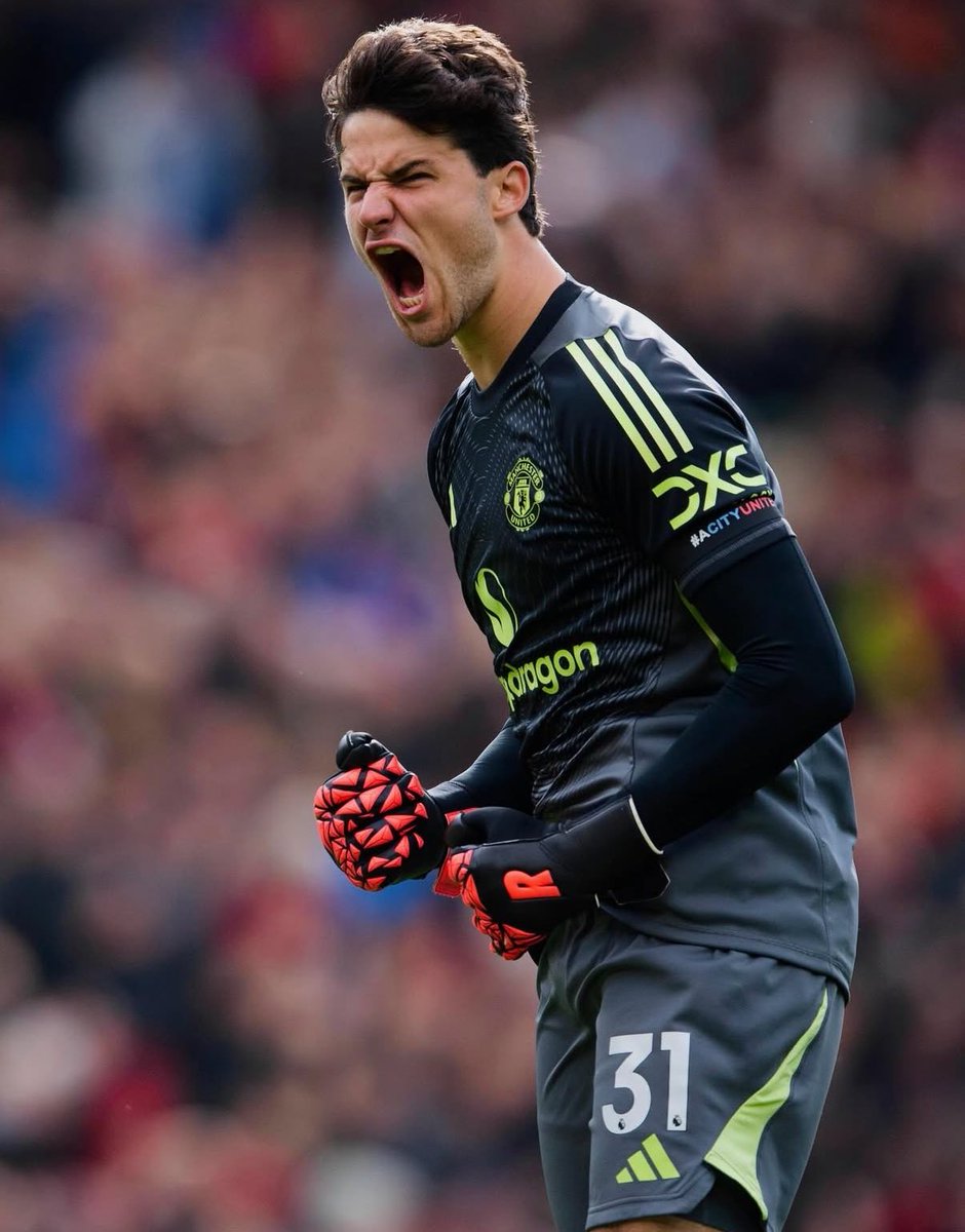 Give home his flowers for sure.  👍