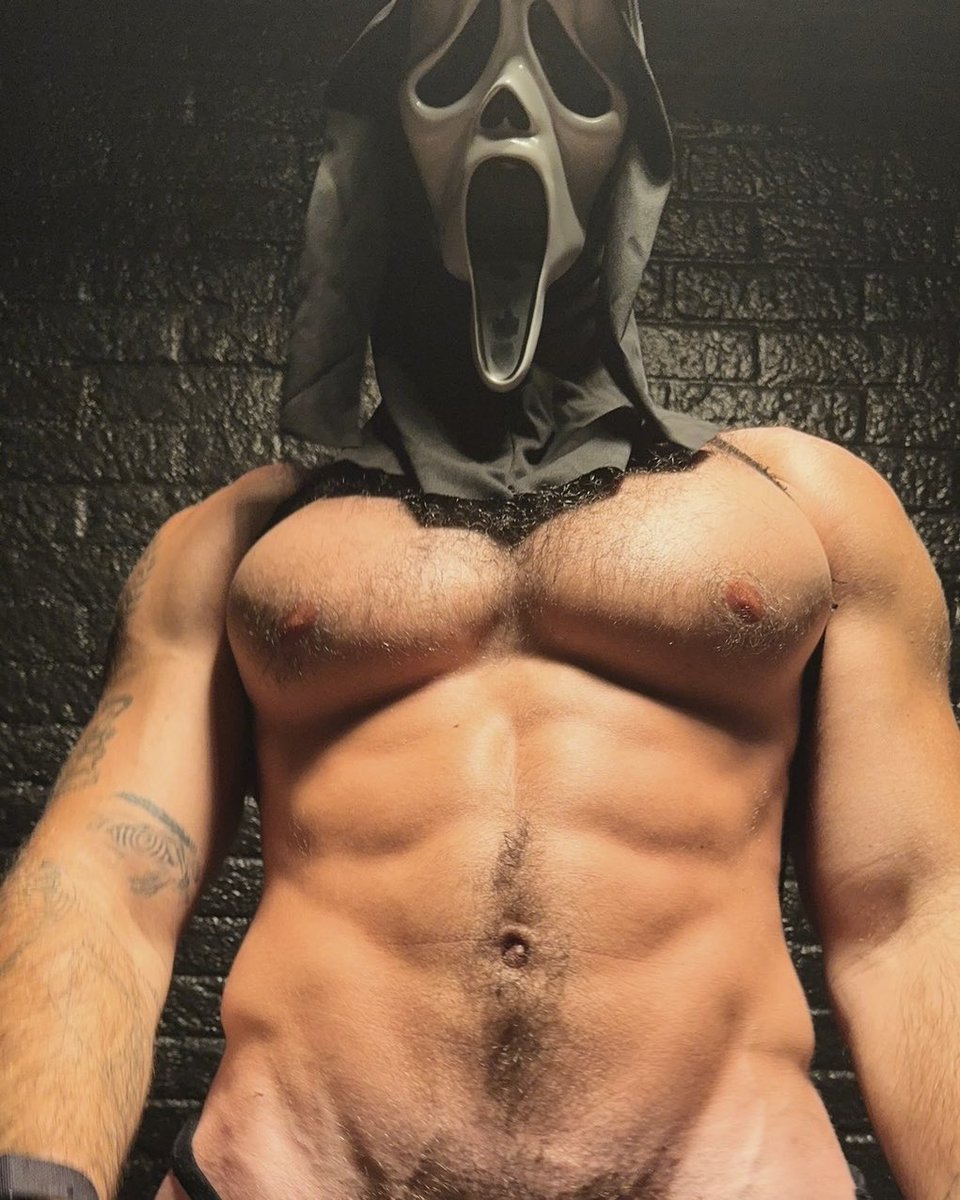 michaeleyerger's tweet image. i could make you