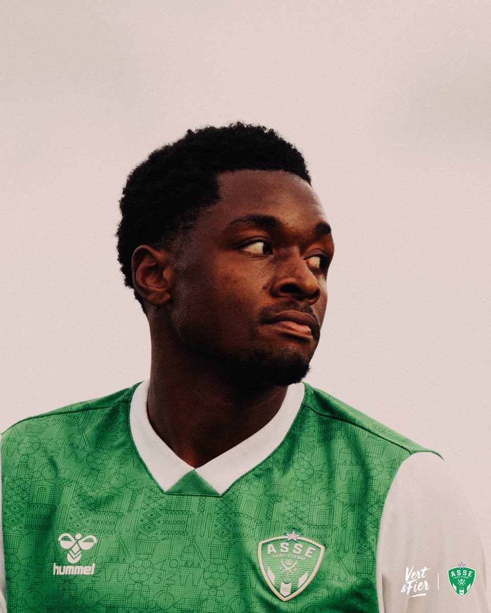 ASSEofficiel's tweet photo. ⏹️ C'est terminé à L'Étrat !
Match nul pour le groupe Réserve ! Après avoir encaissé le premier but, les hommes de Sylvain Gibert ont su réagir mais ne sont pas parvenus à remporter cette rencontre !

💚 1-1 ⚪️#ASSESOR - #N3 https://t.co/ZklhZG6rH2