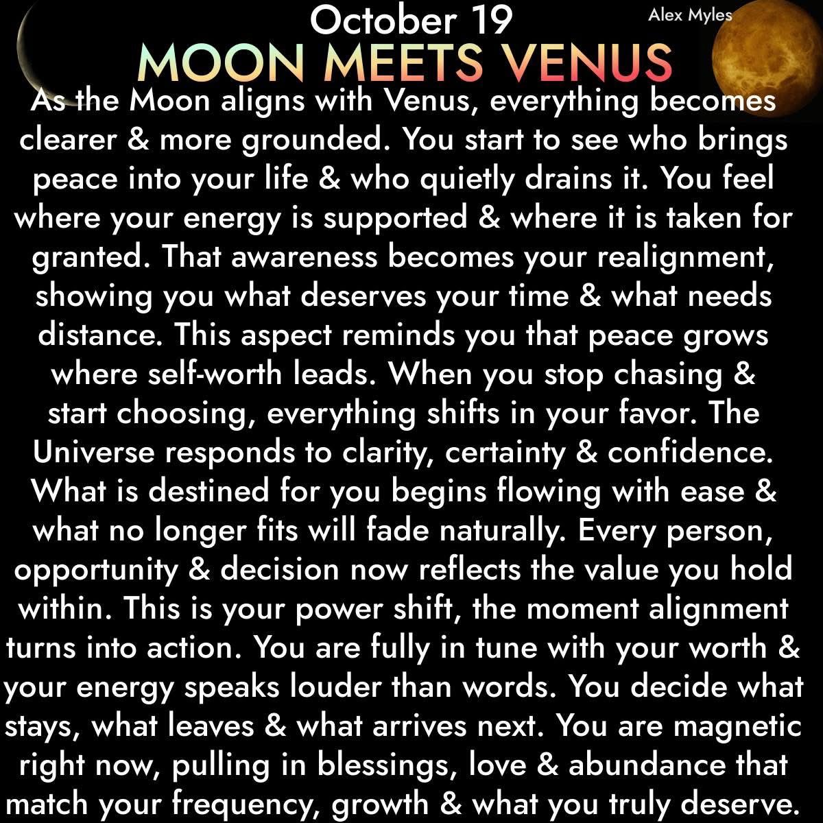 Moon aligns with Venus 🤍🧡💛