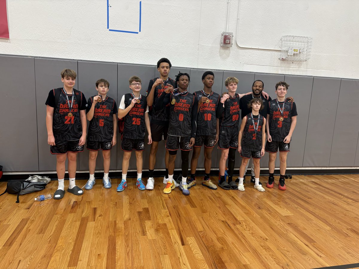 🏆Congrats to Team Dream Chasers 15U 9th Boys Black. Champion at today's Hoop City Tip-off.🏀

🍁NEXT: Oct 25/26 Fall Finale (2-4 games).  onedayshootouts.com