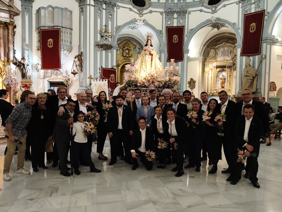 ♥️🗡️ 𝐏𝐑𝐎𝐂𝐄𝐒𝐈𝐎́𝐍 𝐃𝐄 𝐋𝐀 𝐕𝐈𝐑𝐆𝐄𝐍 𝐃𝐄 𝐆𝐑𝐀𝐂𝐈𝐀 𝐘 𝐁𝐔𝐄𝐍 𝐒𝐔𝐂𝐄𝐒𝐎

En el día de ayer nuestra Cofradía fue invitada por la Hermandad de Santa María la Real de Gracia y Buen Suceso a su solemne procesión que recorrió las calles centro histórico de la ciudad