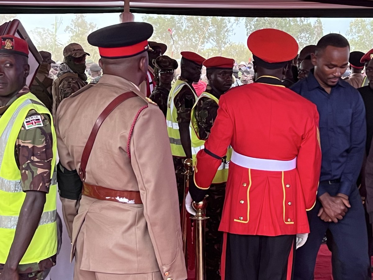 SamGituku's tweet image. #RIPRaila
It was an honor to know him. An honor to follow his final journey, an honor to tell his story.