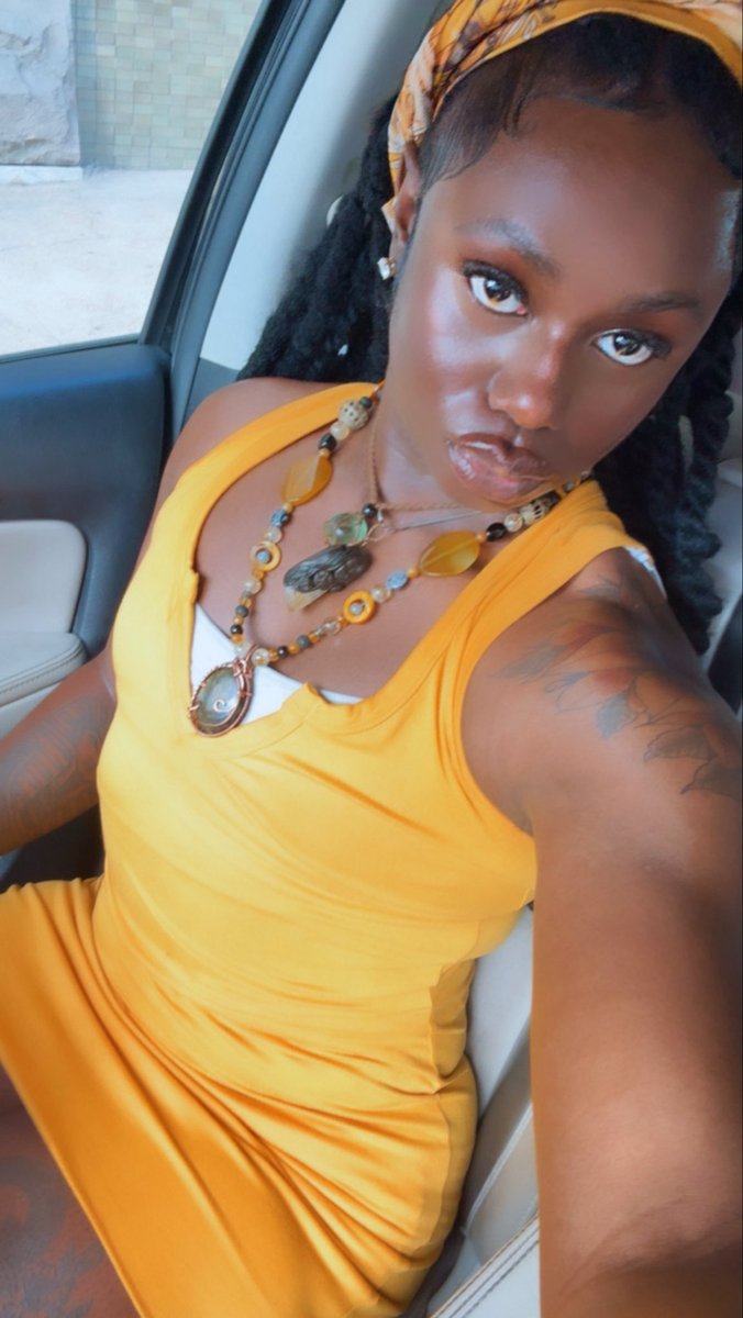 avieldabarbie ✩ (@avieldabarbie) on Twitter photo 