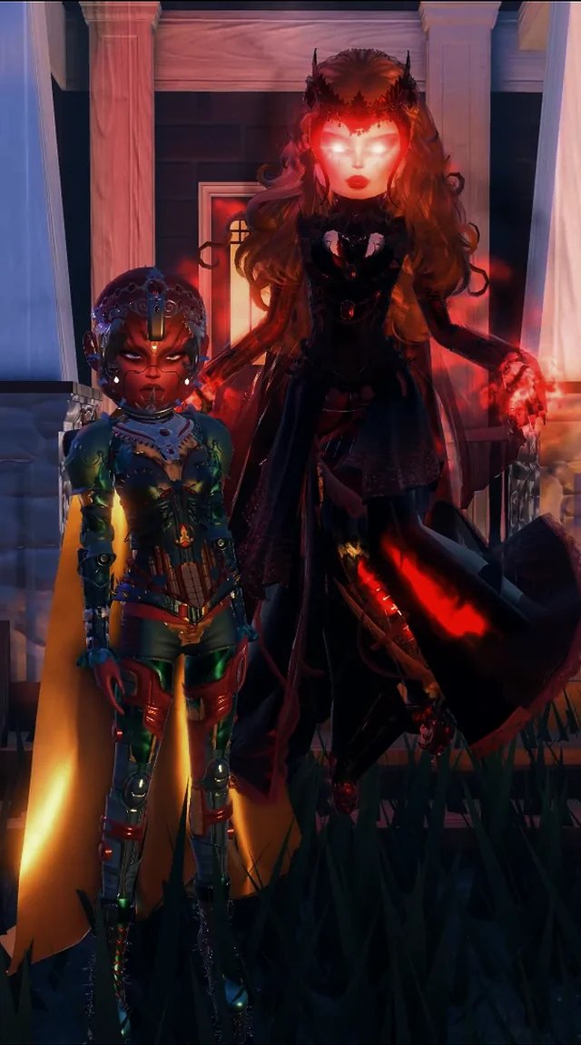 Vantraxia's tweet photo. I made Wanda and Vision with @jessndti and they turned out SO cool <3 is anyone else obsessed with the gfx pack? https://t.co/bmrwnT1Ff4