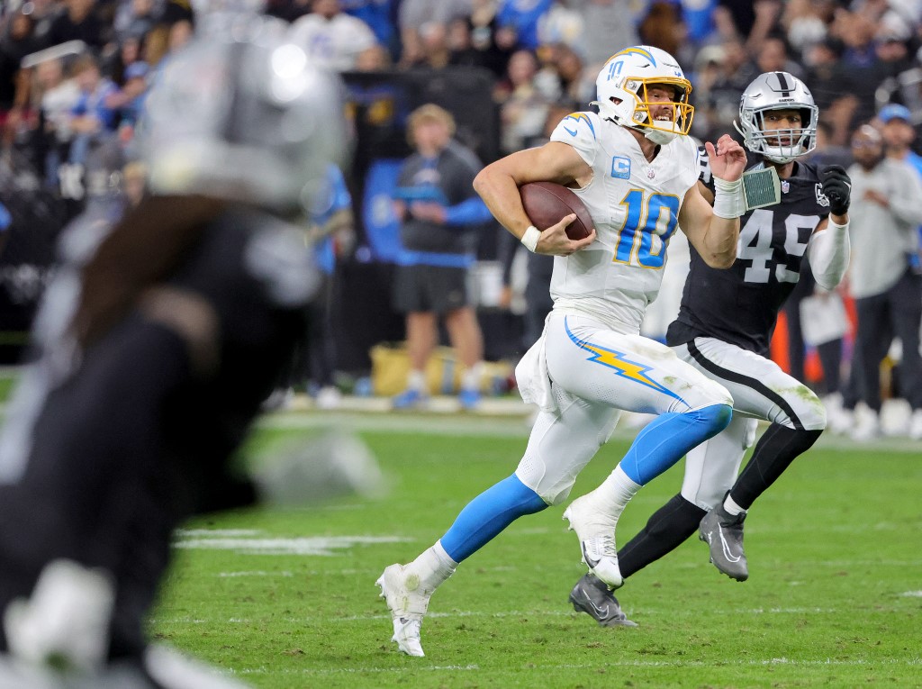 BMRReviews's tweet photo. ๐ NFL Odds for Week 7
Keep an eye on the live NFL odds to see how lines evolve, and get ready to dive into our detailed previews for each matchup here: ๐ https://t.co/jjPAKzKQyM
#NFL #Sportsbetting #NFLOdds https://t.co/N3qCD8uyFD