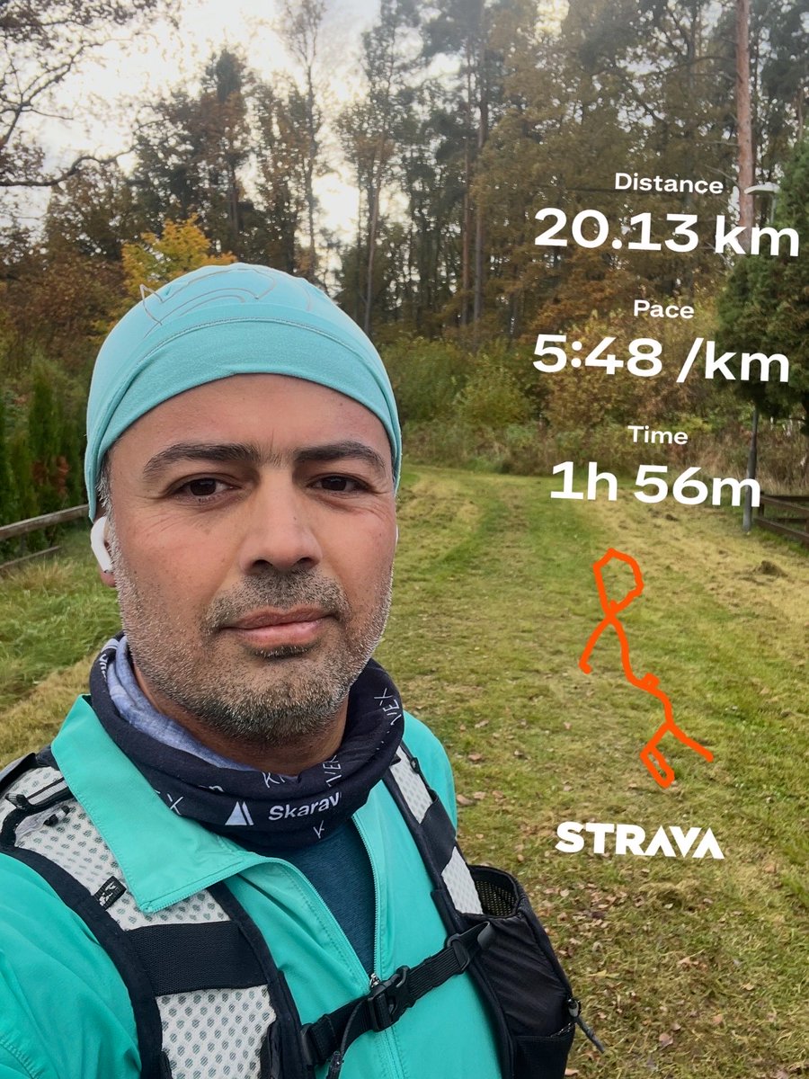 BashirMoustafa's tweet image. Autumn 🍂 continues to amaze with its breathtaking colors.
Today’s Sunday long run felt absolutely spectacular 🏃🏻‍♂️🏃🏻‍♂️🏃🏻‍♂️✨
#run #runner #running