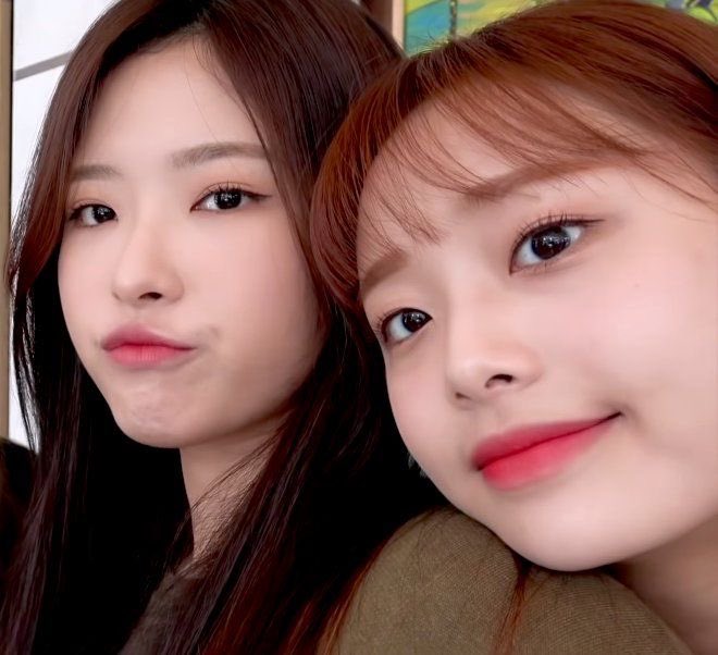hyejupic's tweet photo. #happychuuday https://t.co/qyNI3QIXvq