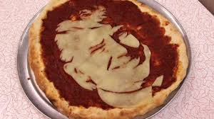 IN NAZARET(BE) 
this pictured appeared on a $PIZZA 

some claime it is true  Devine interaction 
others say its coincidence 

AND YOU FUDDING AND FADING $PIZZA 
what Bullisch signal you want?