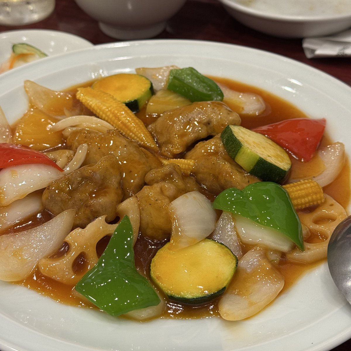 tinytinykingdom's tweet image. 丸千葉、急遽臨時休業につき、町中華飲み、中華飯店一番@東尾久三丁目
なに食べても美味しい😋って、まさにここ、飲み物メニューも豊富で、あがるっ⤴︎
このクオリティは接客含め、遥かに町中華を超えてる😅
#中華飯店一番 #町中華で飲ろうぜ