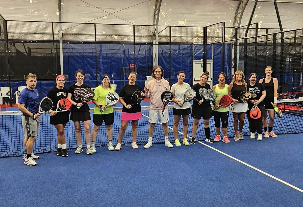 OKpadel's tweet photo. finalmente 
il 1o torneo PADEL LADy 
ONLY LADy naturamente !!!!
al Mondetti OKpadel di Vigevano

un torneo PADEL LADy
é un 
TORNEO modalitá AMERICANA 
con PADEL APERITIVO 
&amp;
con premio per le prime TRE QUEEN Classificate 

vi ASPETTiamo presto 
al Mondetti OKpadel ViGeVaNo https://t.co/xiL9Kb7t5F