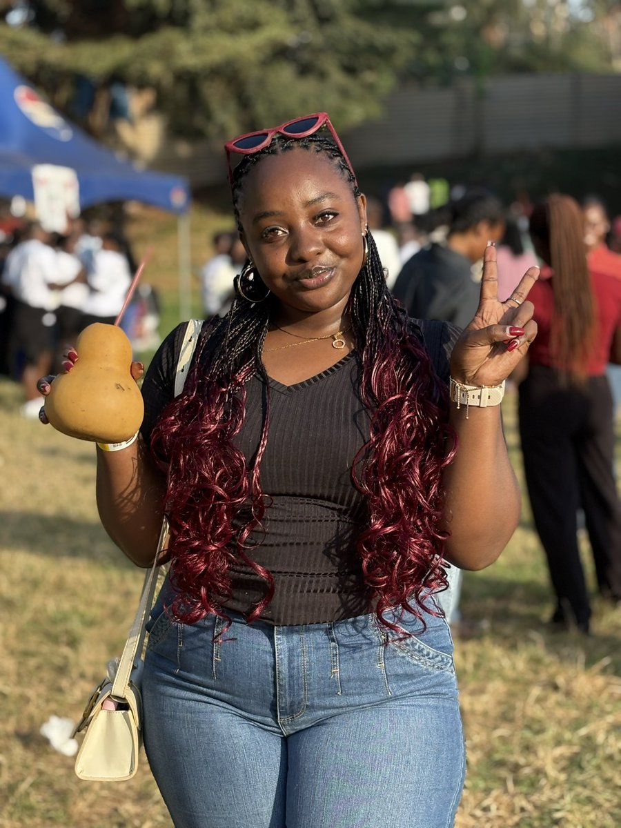 Susan Bessy tweet media