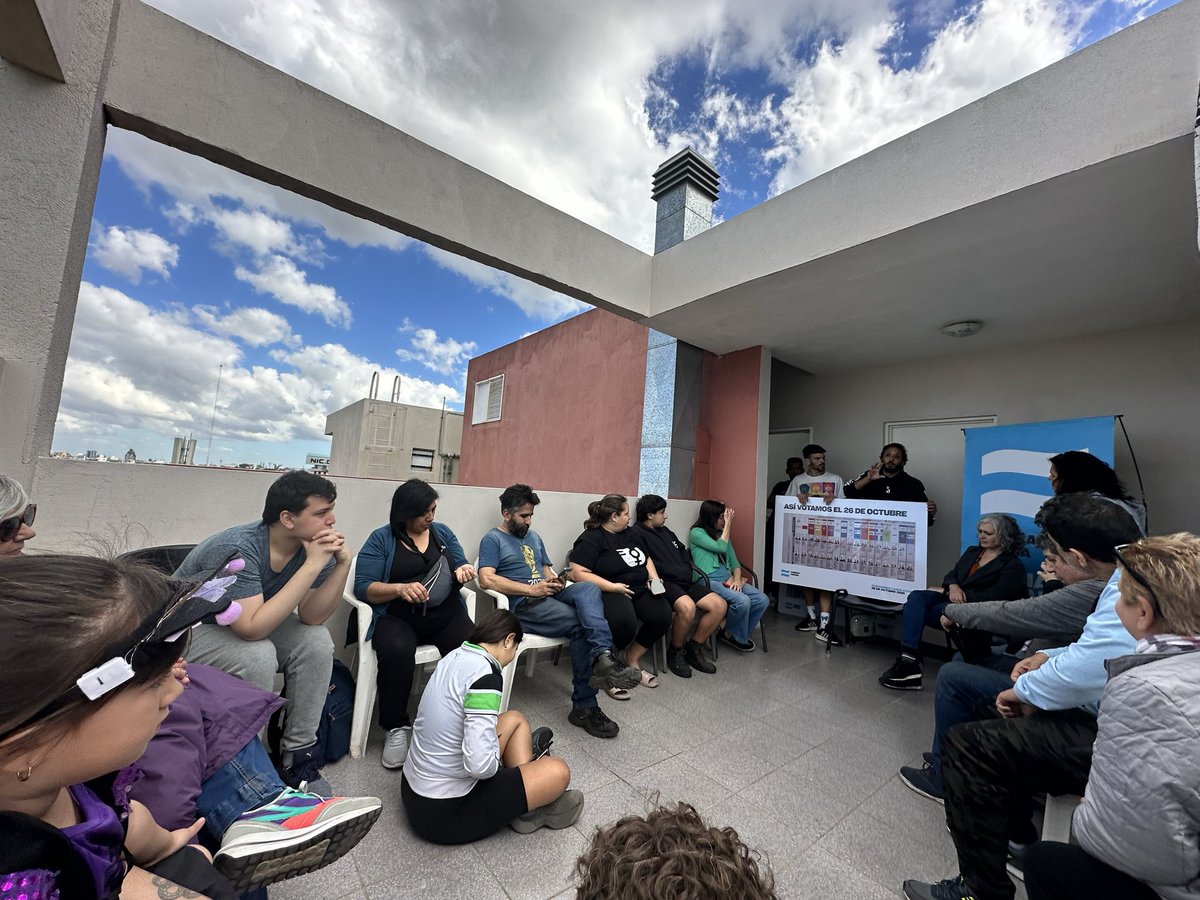 Ana Arias tweet media