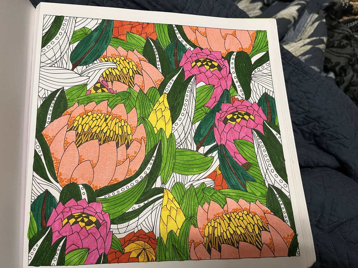 reemism_'s tweet image. I want a pup to fund my new hobby 🎨🖌️