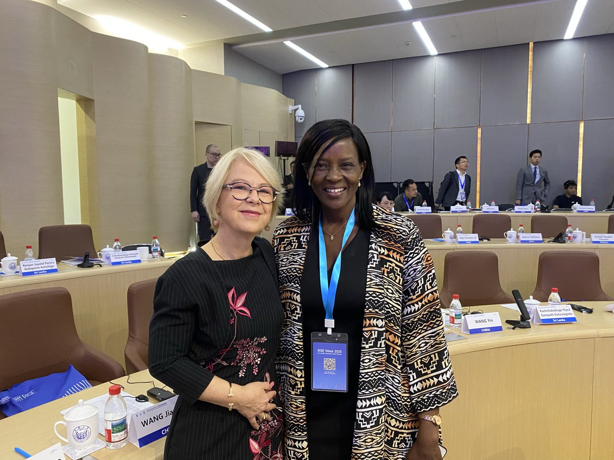 beatetrankmann's tweet photo. Thrilled to open #RISEWeek 2025 organized by @UNDPChina &amp; @Tongji_Uni's🆕#SDG Innovation Lab on disaster &amp; climate resilience. By connecting ideas w/action, cities can not only reduce disaster impact but rise stronger from them for a more resilient future➡️https://t.co/qahzpv2BMM https://t.co/mxPGp8YMeX