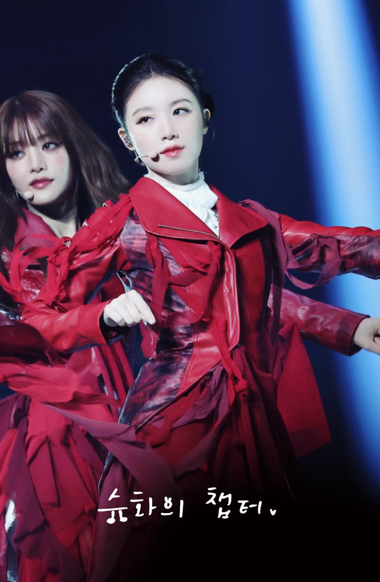 chapter_ysh's tweet image. 251019

❤🔥

#아이들  #여자아이들 #GIDLE #IDLE  
#슈화 #SHUHUA #舒華