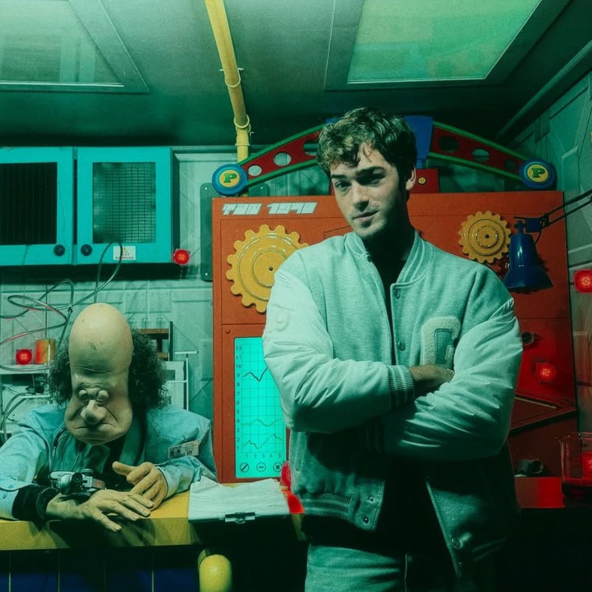 TotheogL's tweet photo. onun saldığı korku kaan postu silmiş snsnsjsjs 🤪🫠🫰
sizin bromance olduğunuz günlere ışınlanmam lazımmn
#benleman #cankar https://t.co/TXre7AhEGB
