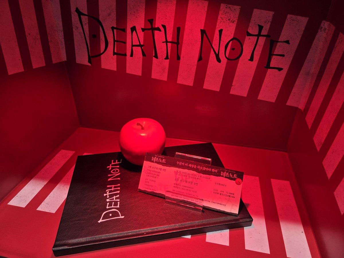 52___rabbit's tweet photo. Musical Death Note https://t.co/sRpCD2vc10