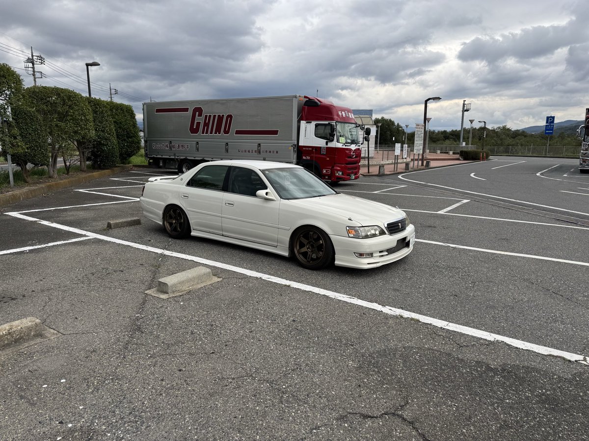 トミケン tweet media